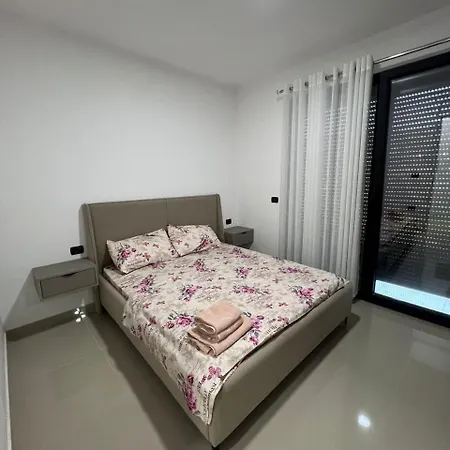 Eli's House *